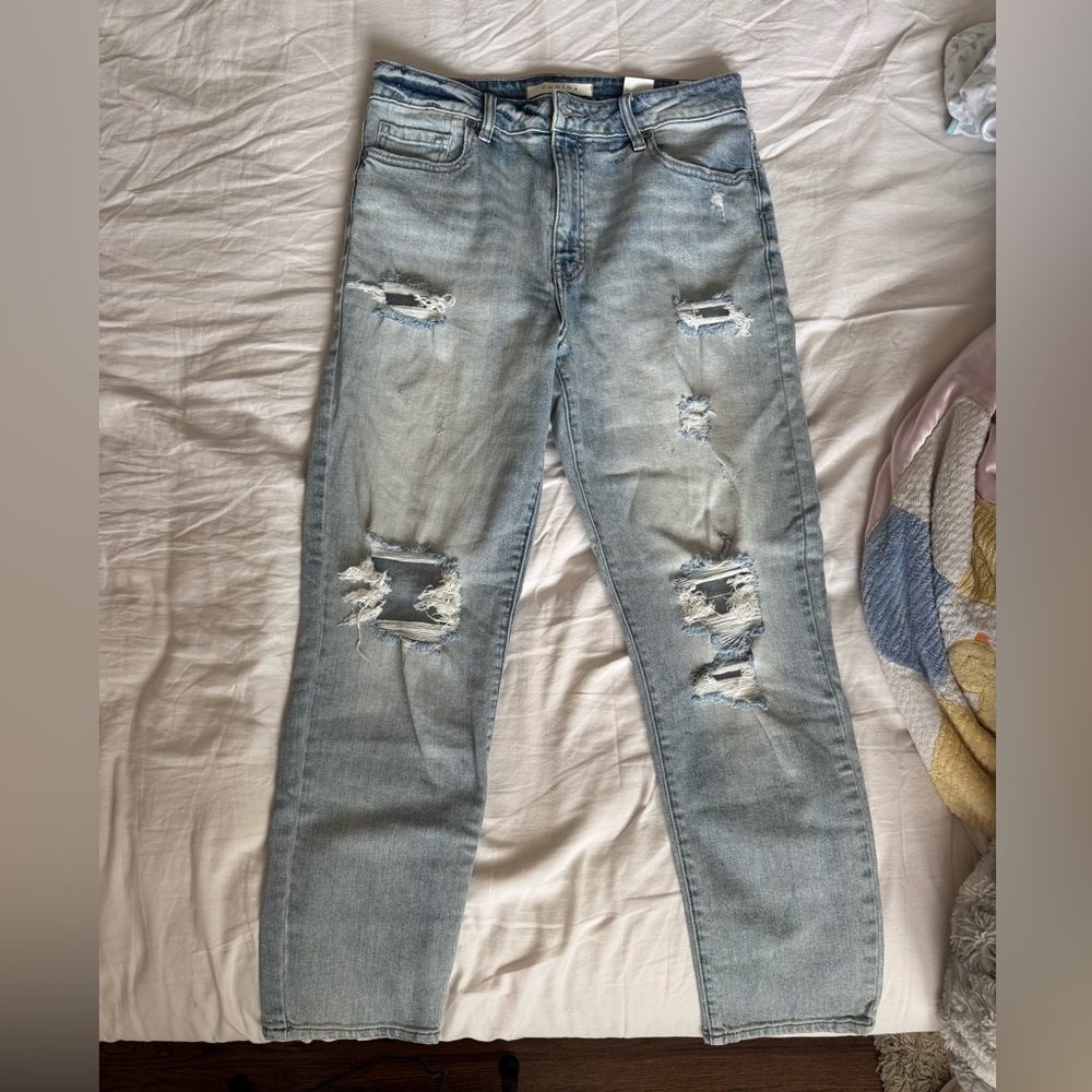 Eunina Super High Rise Mom Jeans Crop